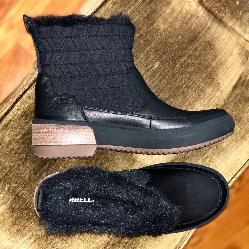 Merrell - Picture 2 of 6